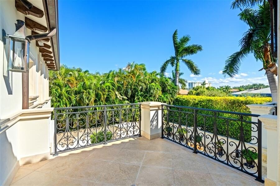 Delray Beach, Florida, 33483, United States, 5 Bedrooms Bedrooms, ,4.5 BathroomsBathrooms,Residential,Forsale,1996333