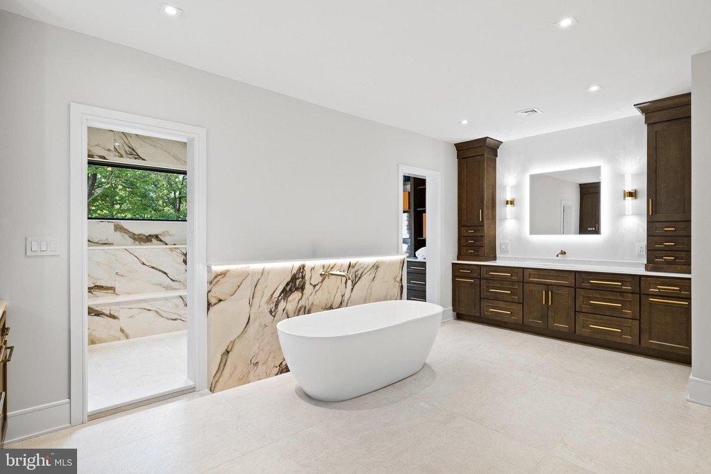 PIPERSVILLE, Pennsylvania, 18947, United States, 6 Bedrooms Bedrooms, ,6.5 BathroomsBathrooms,Residential,Forsale,1973398