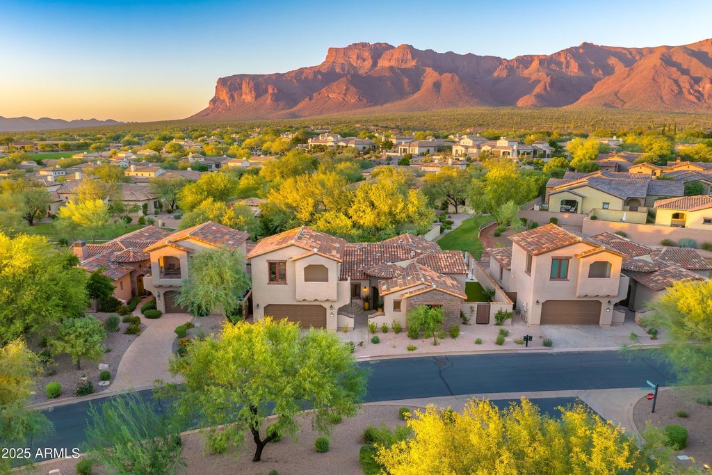 Gold Canyon, Arizona, 85118, United States, 3 Bedrooms Bedrooms, ,3 BathroomsBathrooms,Residential,Forsale,2000277