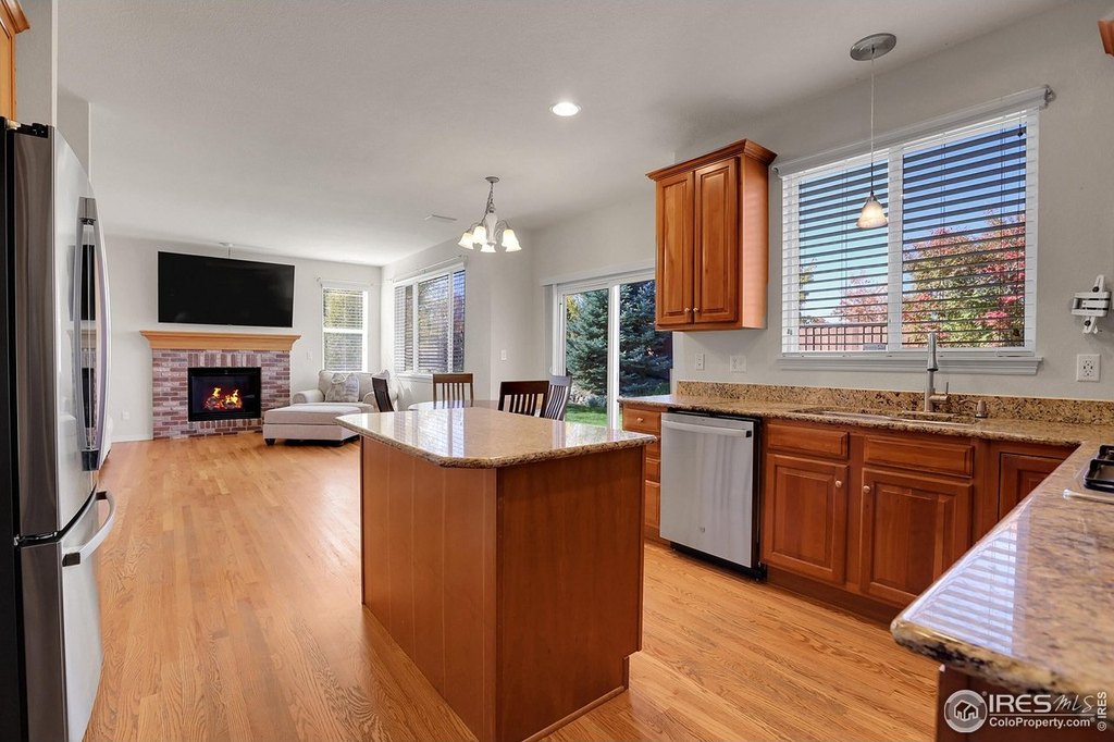 Broomfield, Colorado, 80023, United States, 6 Bedrooms Bedrooms, ,4 BathroomsBathrooms,Residential,Forsale,2004287