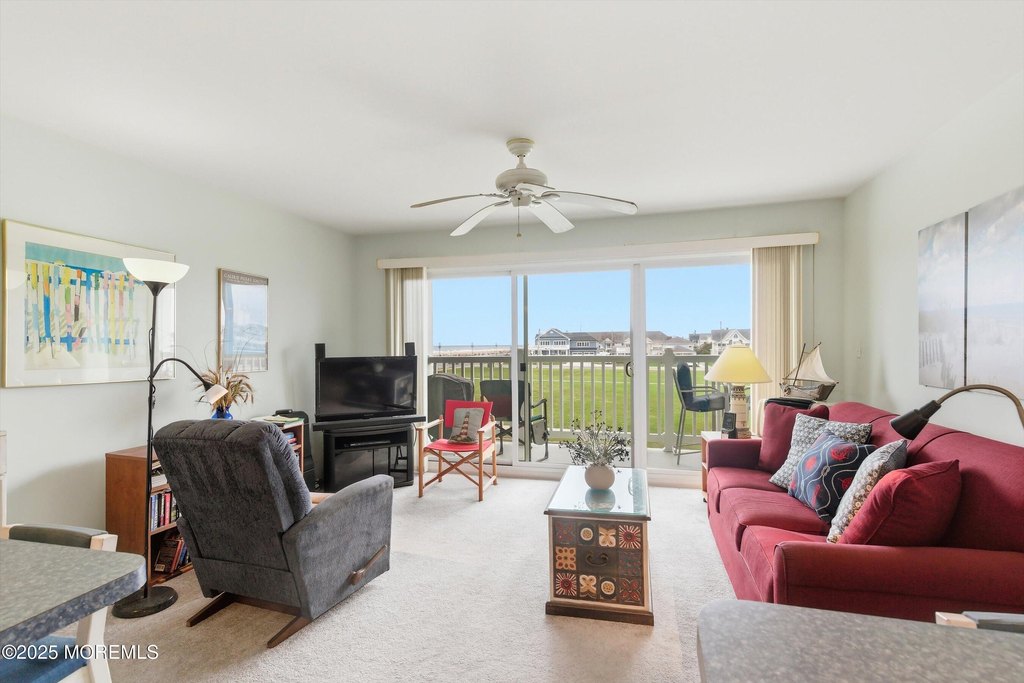 Belmar, New Jersey, 07719, United States, 1 Bedroom Bedrooms, ,1 BathroomBathrooms,Residential,Forsale,1984547