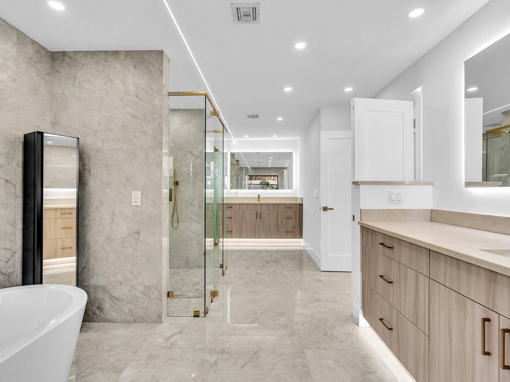 Boca Raton, Florida, 33433, United States, 5 Bedrooms Bedrooms, ,3.5 BathroomsBathrooms,Residential,Forsale,2009931