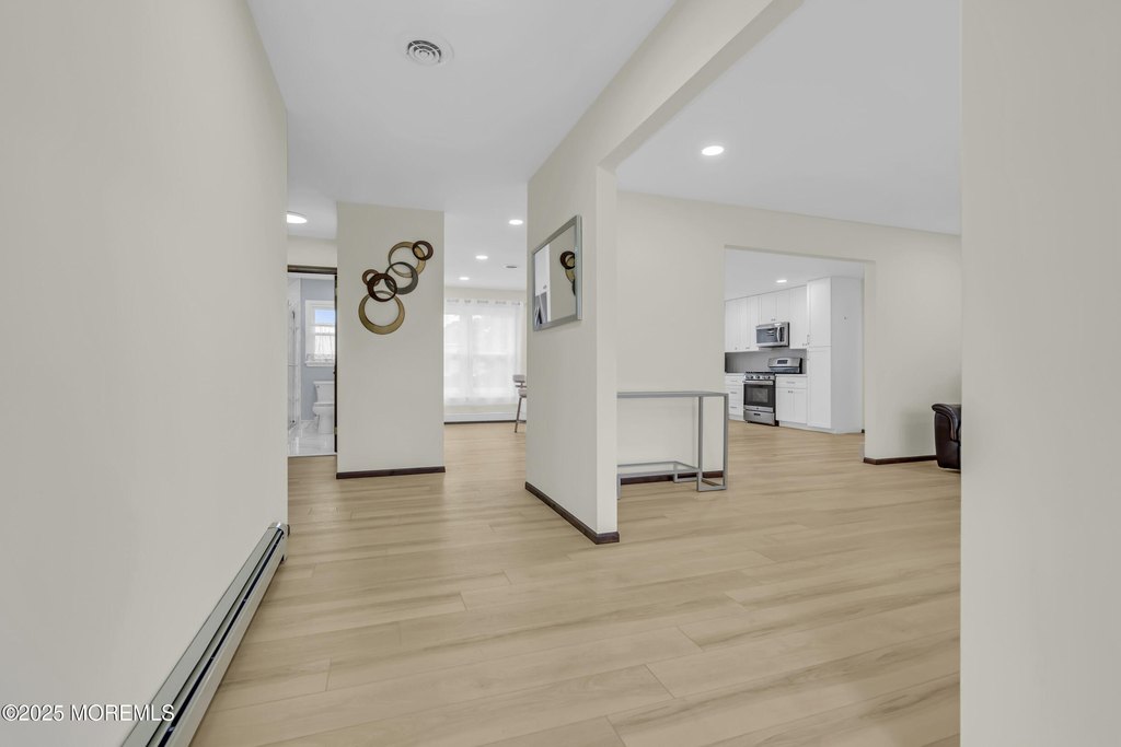 Toms River, New Jersey, 08753, United States, 3 Bedrooms Bedrooms, ,2 BathroomsBathrooms,Residential,Forsale,1994030