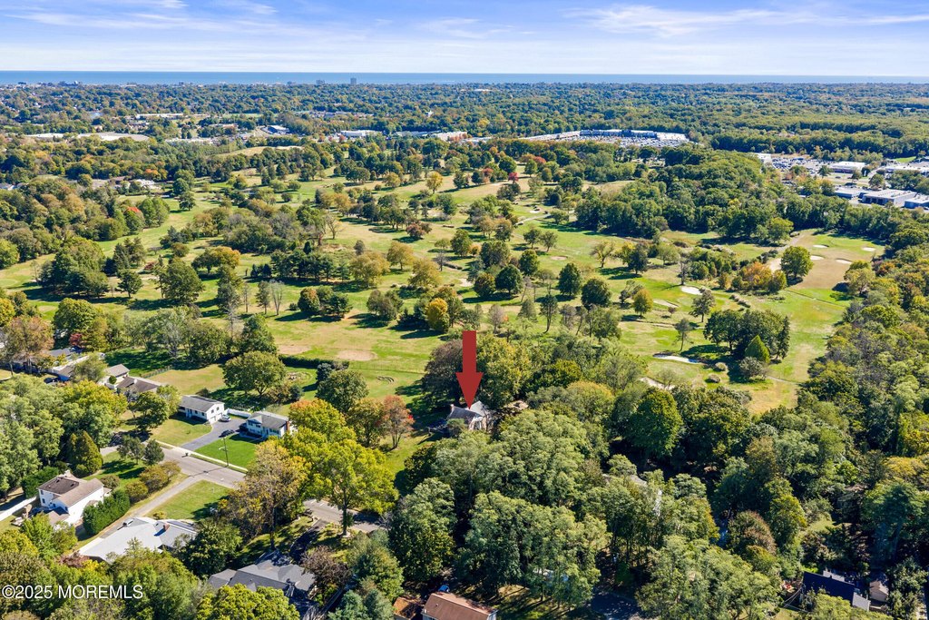 Eatontown, New Jersey, 07724, United States, 4 Bedrooms Bedrooms, ,2 BathroomsBathrooms,Residential,Forsale,1984569