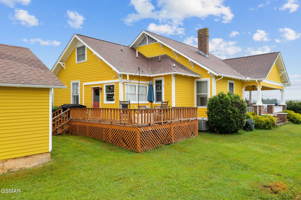 Dandridge, Tennessee, 37725, United States, 3 Bedrooms Bedrooms, ,2 BathroomsBathrooms,Residential,Forsale,1988735