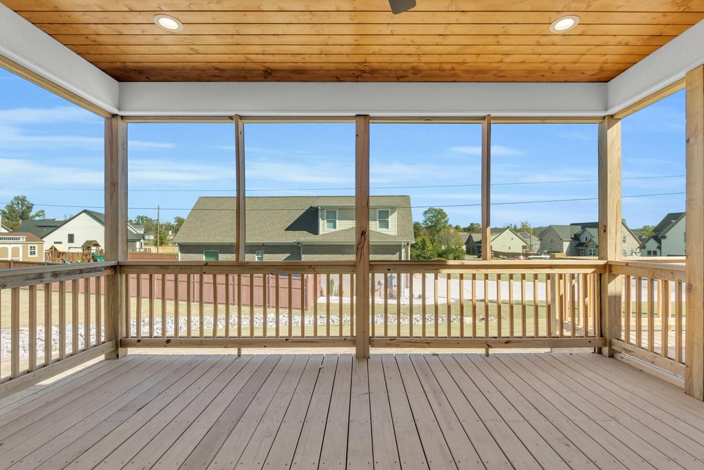 Chattanooga, Tennessee, 37421, United States, 5 Bedrooms Bedrooms, ,4 BathroomsBathrooms,Residential,Forsale,2009582