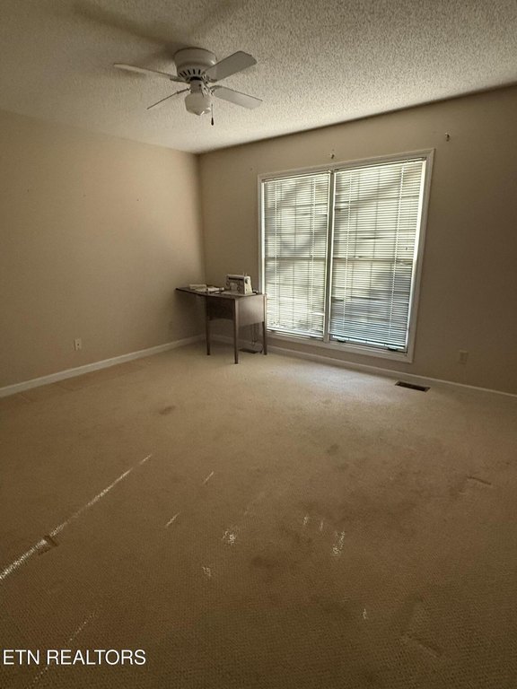 Alcoa, Tennessee, 37701, United States, 3 Bedrooms Bedrooms, ,2.5 BathroomsBathrooms,Residential,Forsale,1973607