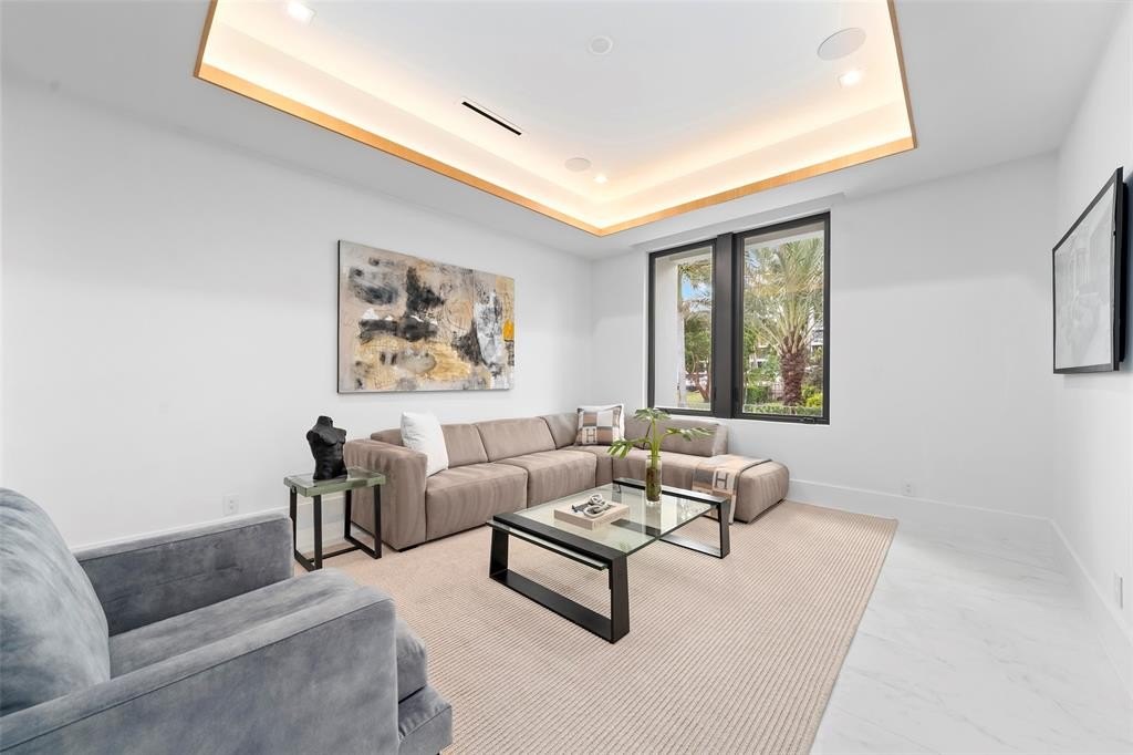 Fort Lauderdale, Florida, 33301, United States, 6 Bedrooms Bedrooms, ,5.5 BathroomsBathrooms,Residential,Forsale,1994100