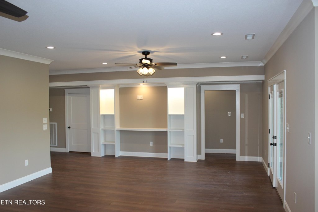 Madisonville, Tennessee, 37354, United States, 3 Bedrooms Bedrooms, ,3 BathroomsBathrooms,Residential,Forsale,1893807