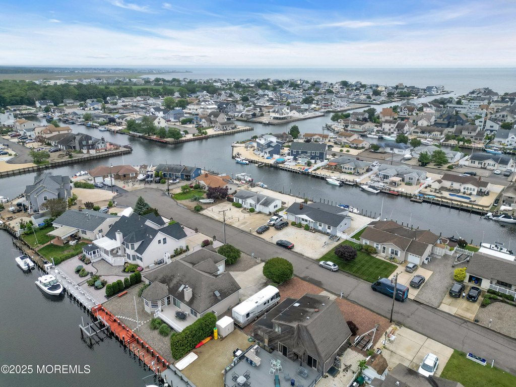 Forked River, New Jersey, 08731, United States, 2 Bedrooms Bedrooms, ,1 BathroomBathrooms,Residential,Forsale,1945952