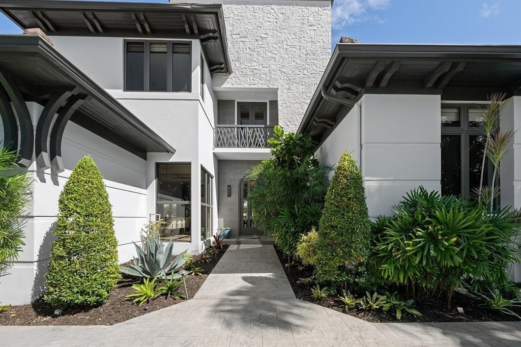 Fort Lauderdale, Florida, 33301, United States, 6 Bedrooms Bedrooms, ,6.5 BathroomsBathrooms,Residential,Forsale,1994085