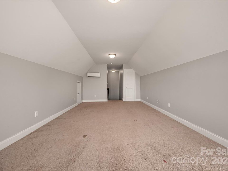 Bostic, North Carolina, 28018, United States, 3 Bedrooms Bedrooms, ,2 BathroomsBathrooms,Residential,Forsale,1985990