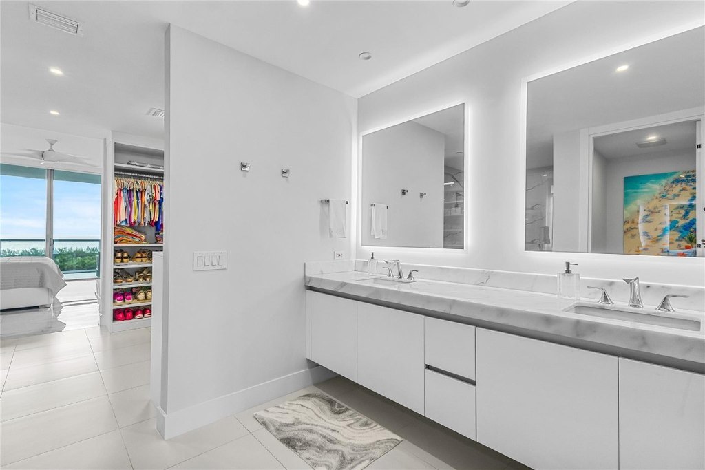 Fort Lauderdale, Florida, 33304, United States, 2 Bedrooms Bedrooms, ,2 BathroomsBathrooms,Residential,Forsale,2011614