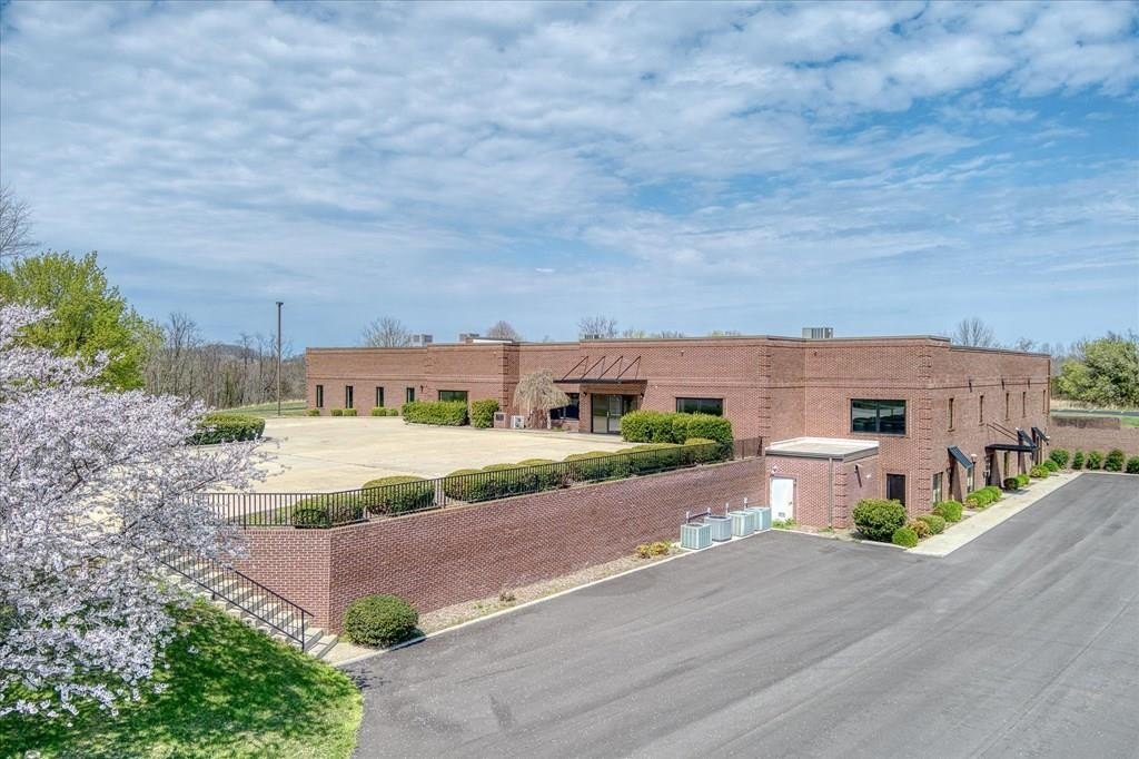 Byrdstown, Tennessee, 38549, United States, ,Residential,Forsale,1962009