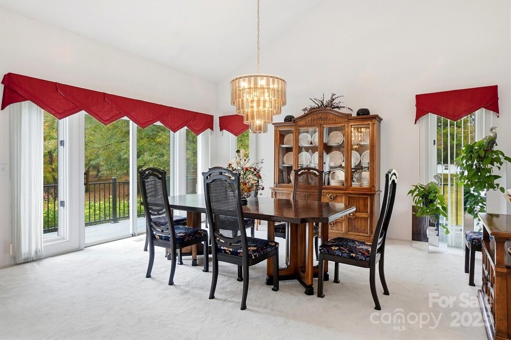 Lake Wylie, South Carolina, 29710, United States, 4 Bedrooms Bedrooms, ,4.5 BathroomsBathrooms,Residential,Forsale,2004559