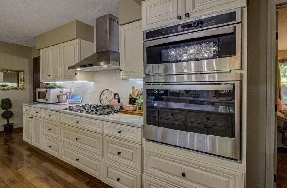 Newport, Tennessee, 37821, United States, 4 Bedrooms Bedrooms, ,3.5 BathroomsBathrooms,Residential,Forsale,1988741