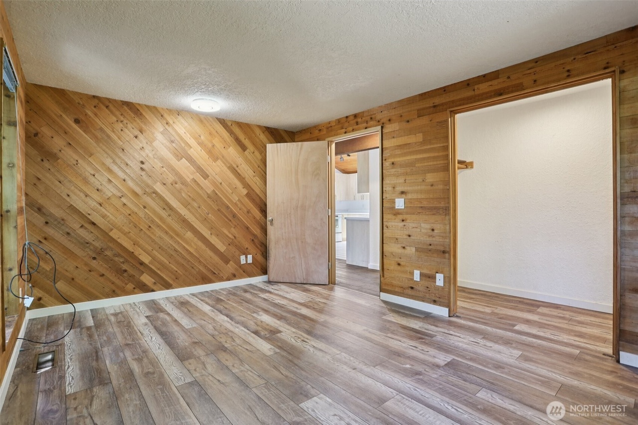 Granite Falls, Washington, 98252, United States, 3 Bedrooms Bedrooms, ,2 BathroomsBathrooms,Residential,Forsale,1990715