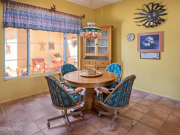 Oro Valley, Arizona, 85755, United States, 2 Bedrooms Bedrooms, ,3 BathroomsBathrooms,Residential,Forsale,1990094