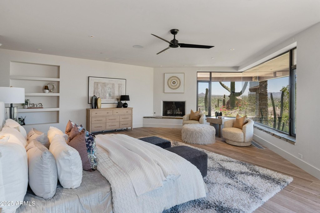 Carefree, Arizona, 85377, United States, 4 Bedrooms Bedrooms, ,5 BathroomsBathrooms,Residential,Forsale,1968441