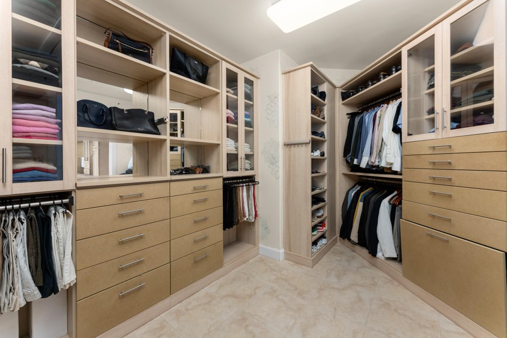 Shark Key, Florida, 33040, United States, 3 Bedrooms Bedrooms, ,3.5 BathroomsBathrooms,Residential,Forsale,2011114