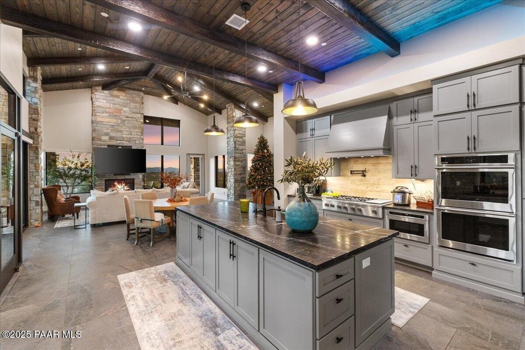 Prescott, Arizona, 86305, United States, 5 Bedrooms Bedrooms, ,5.5 BathroomsBathrooms,Residential,Forsale,1994068