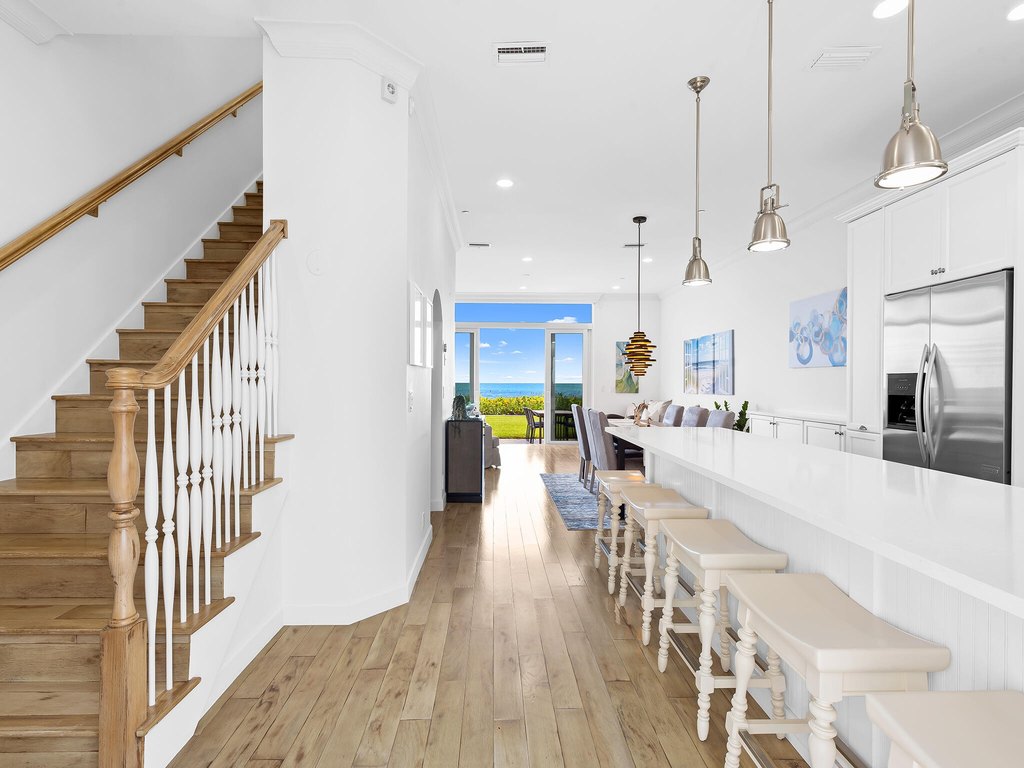 Delray Beach, Florida, 33483, United States, 4 Bedrooms Bedrooms, ,3.5 BathroomsBathrooms,Residential,Forsale,1996344