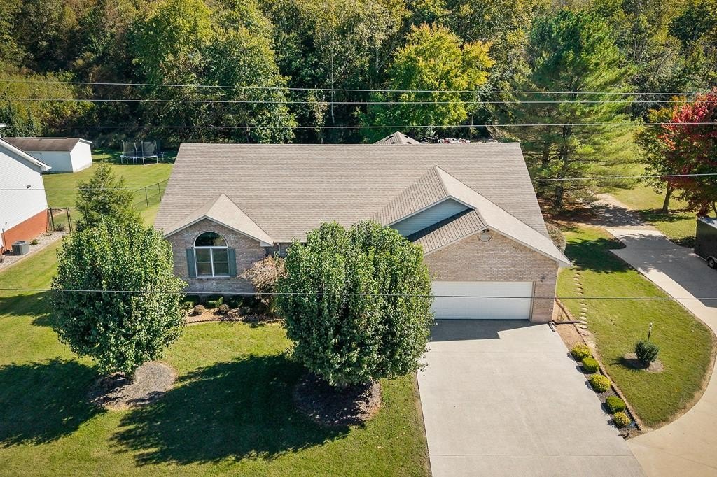 Cookeville, Tennessee, 38501, United States, 3 Bedrooms Bedrooms, ,2 BathroomsBathrooms,Residential,Forsale,1996608