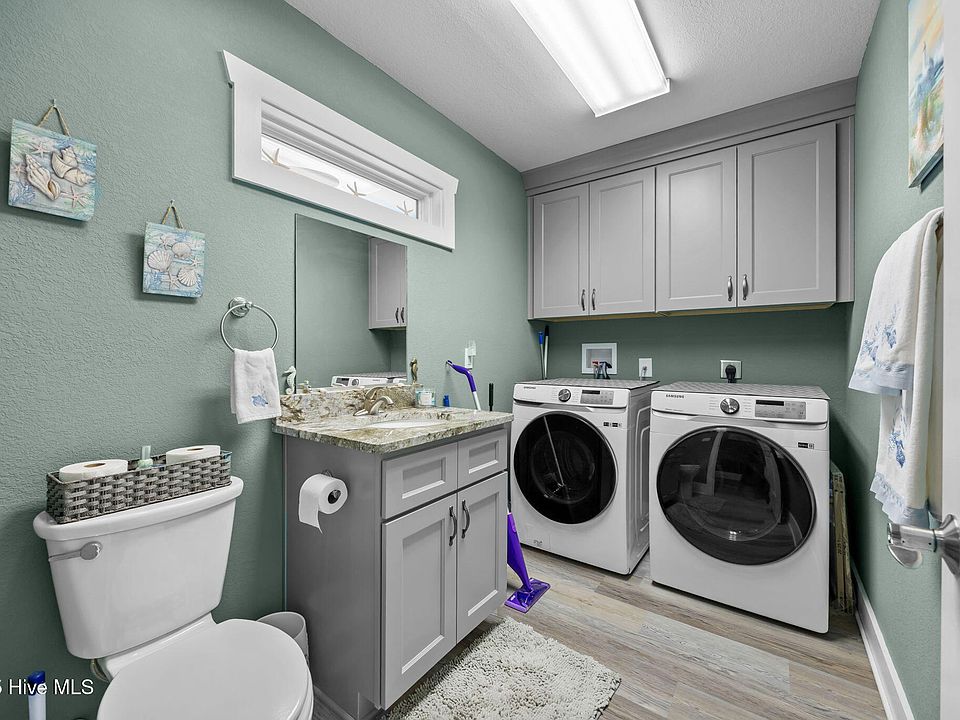 Corolla, North Carolina, 27927, United States, 3 Bedrooms Bedrooms, ,2 BathroomsBathrooms,Residential,Forsale,1993779