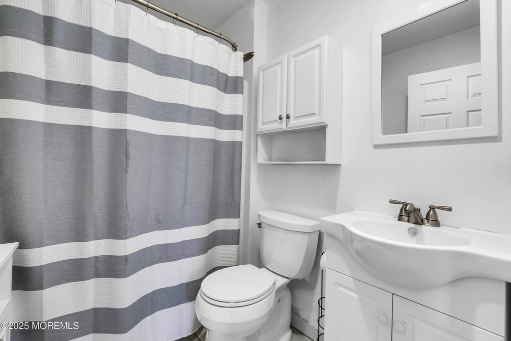 Monmouth Beach, New Jersey, 07750, United States, 4 Bedrooms Bedrooms, ,2.5 BathroomsBathrooms,Residential,Forsale,2012991