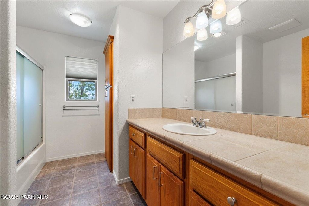 Paulden, Arizona, 86334, United States, 3 Bedrooms Bedrooms, ,2.5 BathroomsBathrooms,Residential,Forsale,1883995