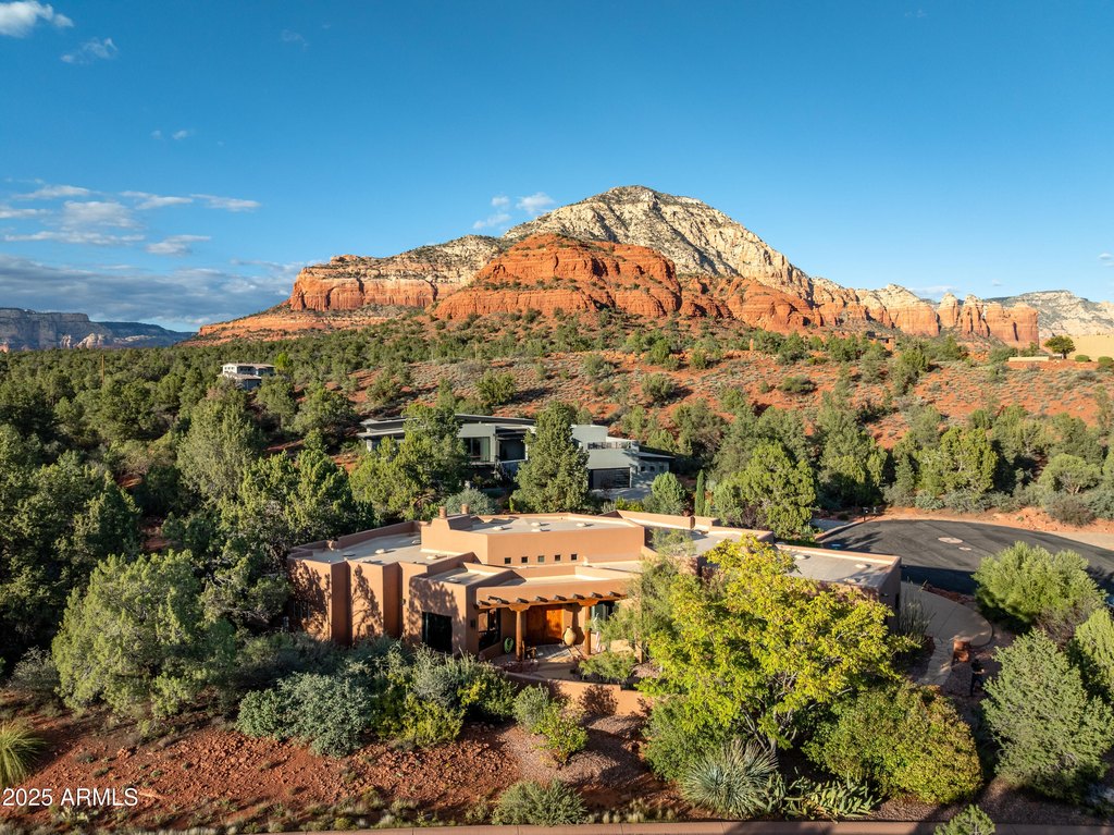 Sedona, Arizona, 86336, United States, 3 Bedrooms Bedrooms, ,2.5 BathroomsBathrooms,Residential,Forsale,2004624
