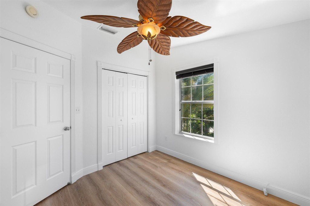 MARATHON, Florida, 33050, United States, 3 Bedrooms Bedrooms, ,2 BathroomsBathrooms,Residential,Forsale,2004343