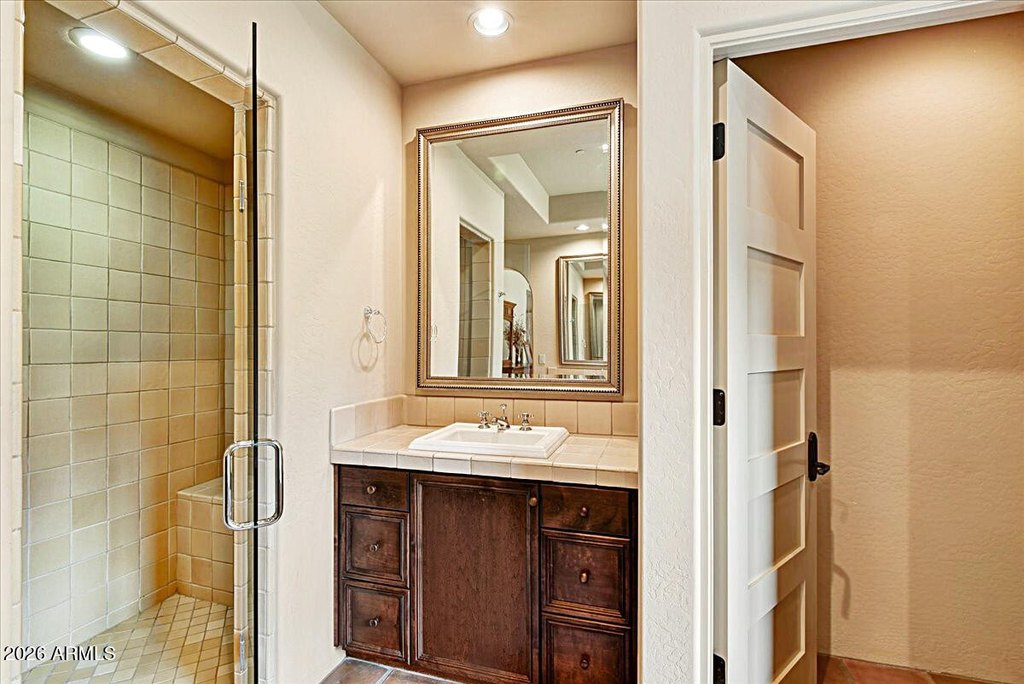 Gold Canyon, Arizona, 85118, United States, 4 Bedrooms Bedrooms, ,5 BathroomsBathrooms,Residential,Forsale,1934070