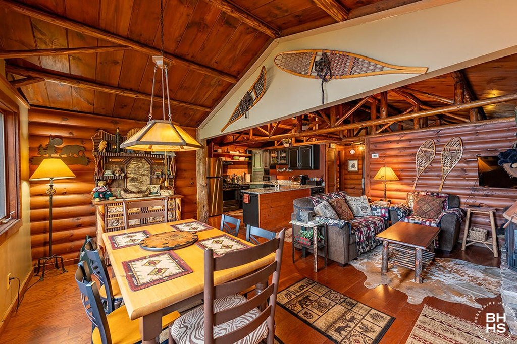 Saranac Lake, New York, 12983, United States, ,Residential,Forsale,2004856