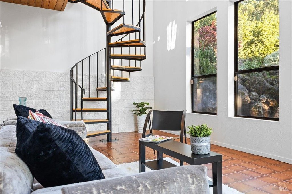 Santa Rosa, California, 95404, United States, 3 Bedrooms Bedrooms, ,3.5 BathroomsBathrooms,Residential,Forsale,2004739