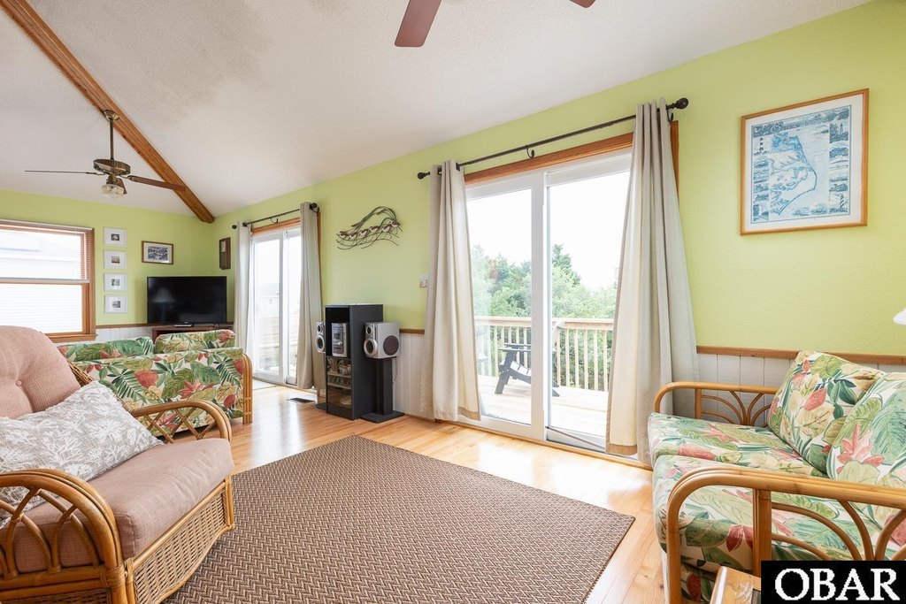 Corolla, North Carolina, 27927, United States, 4 Bedrooms Bedrooms, ,2.5 BathroomsBathrooms,Residential,Forsale,2004889