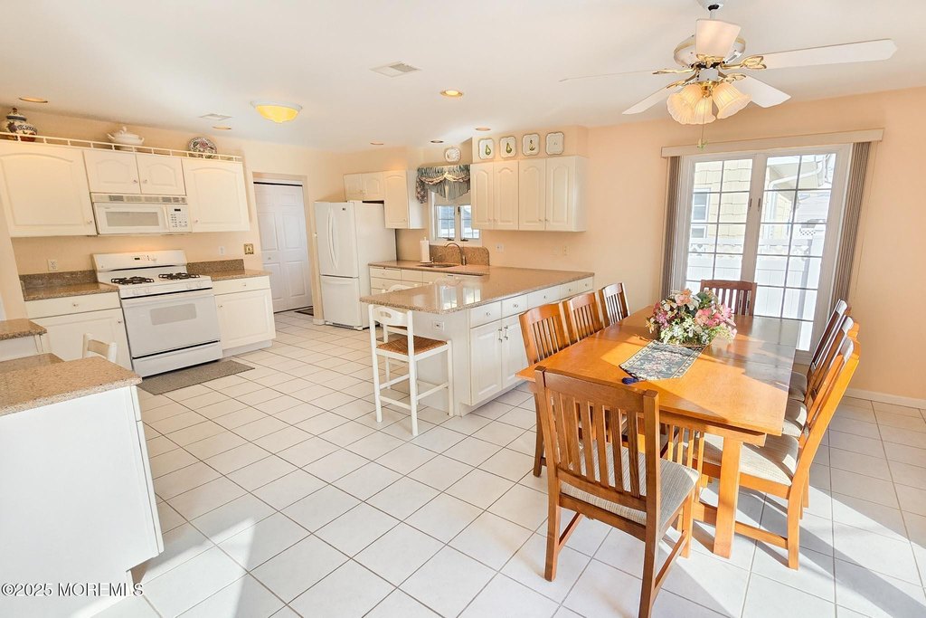 Lavallette, New Jersey, 08735, United States, 5 Bedrooms Bedrooms, ,3 BathroomsBathrooms,Residential,Forsale,2004473