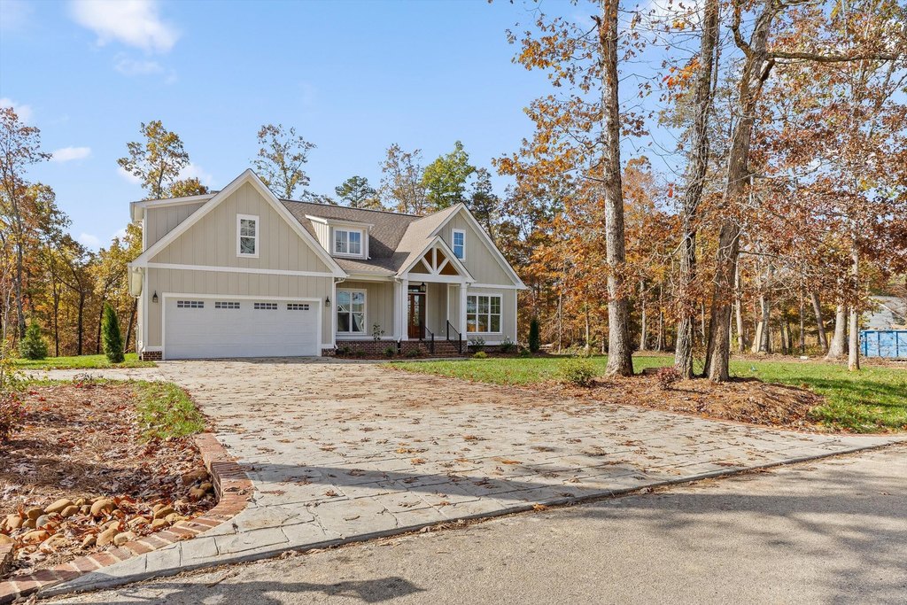 Soddy Daisy, Tennessee, 37379, United States, 4 Bedrooms Bedrooms, ,3.5 BathroomsBathrooms,Residential,Forsale,1995349