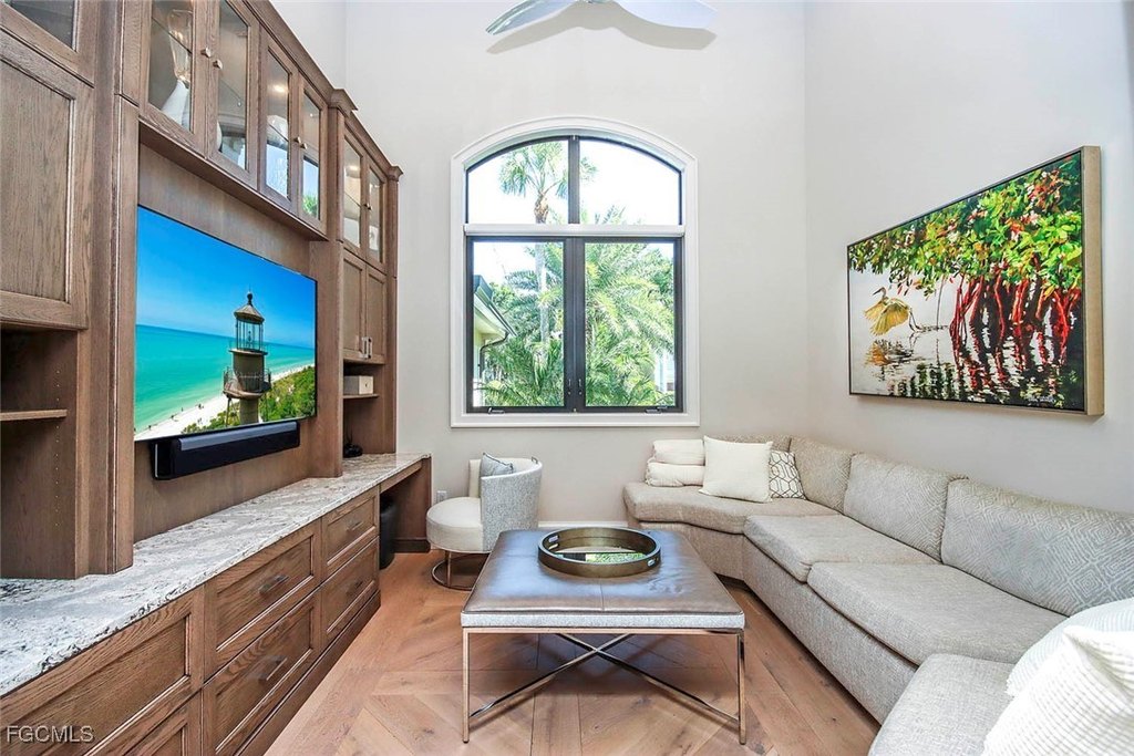 Sanibel, Florida, 33957, United States, 4 Bedrooms Bedrooms, ,4.5 BathroomsBathrooms,Residential,Forsale,2011599