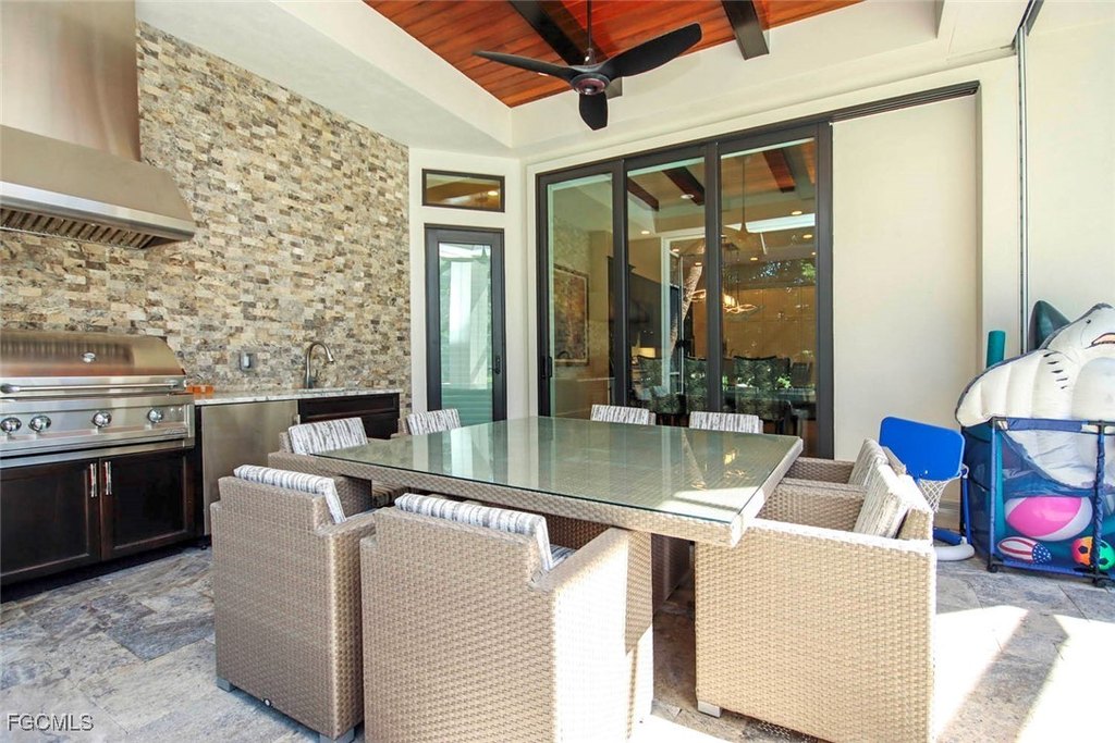 Sanibel, Florida, 33957, United States, 4 Bedrooms Bedrooms, ,4.5 BathroomsBathrooms,Residential,Forsale,2011599