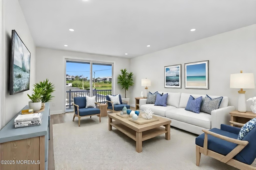 Seaside Heights, New Jersey, 08751, United States, 4 Bedrooms Bedrooms, ,4 BathroomsBathrooms,Residential,Forsale,2004849