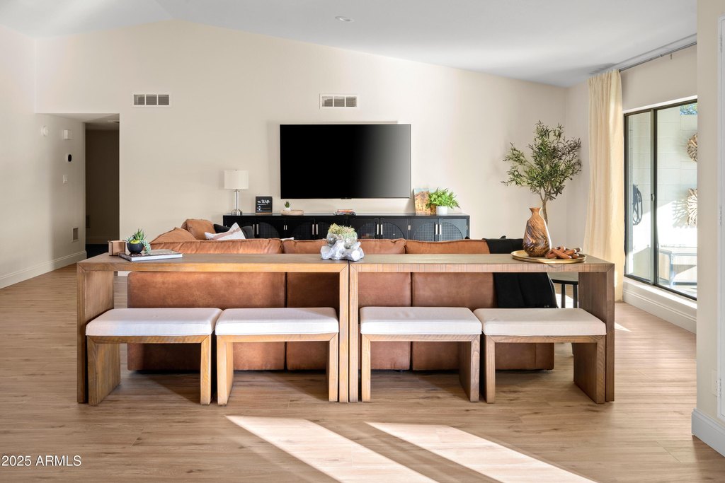 Scottsdale, Arizona, 85260, United States, 5 Bedrooms Bedrooms, ,5 BathroomsBathrooms,Residential,Forsale,2004083