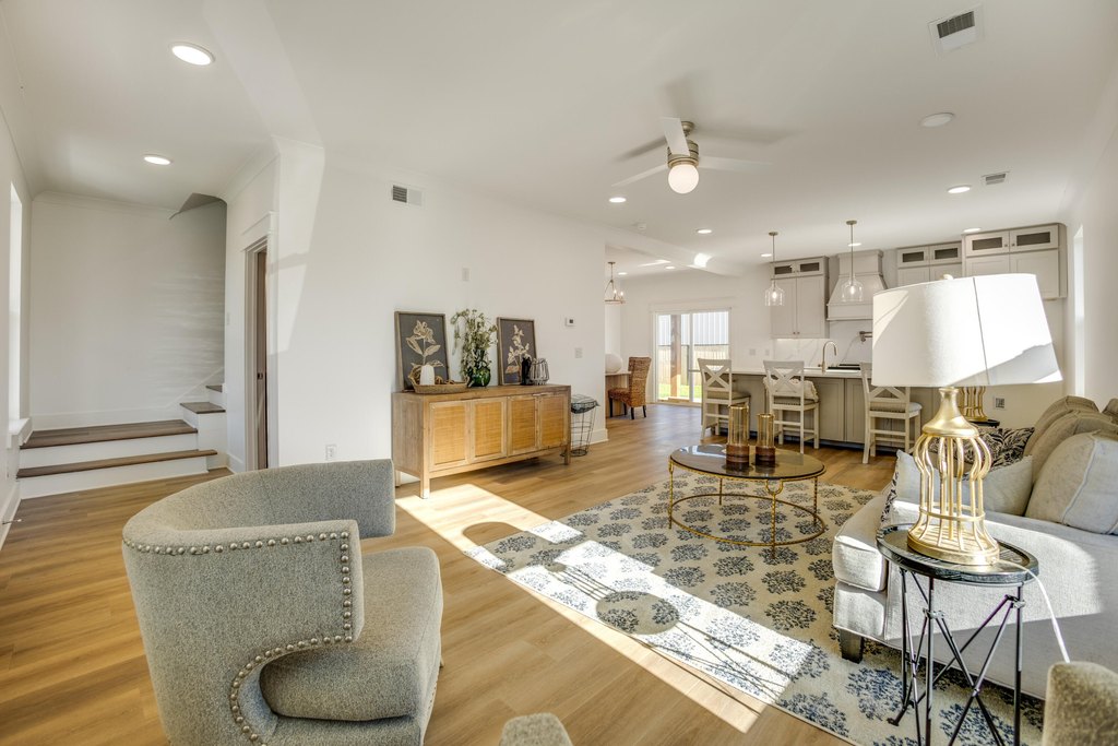 Chattanooga, Tennessee, 37419, United States, 4 Bedrooms Bedrooms, ,3.5 BathroomsBathrooms,Residential,Forsale,2009593