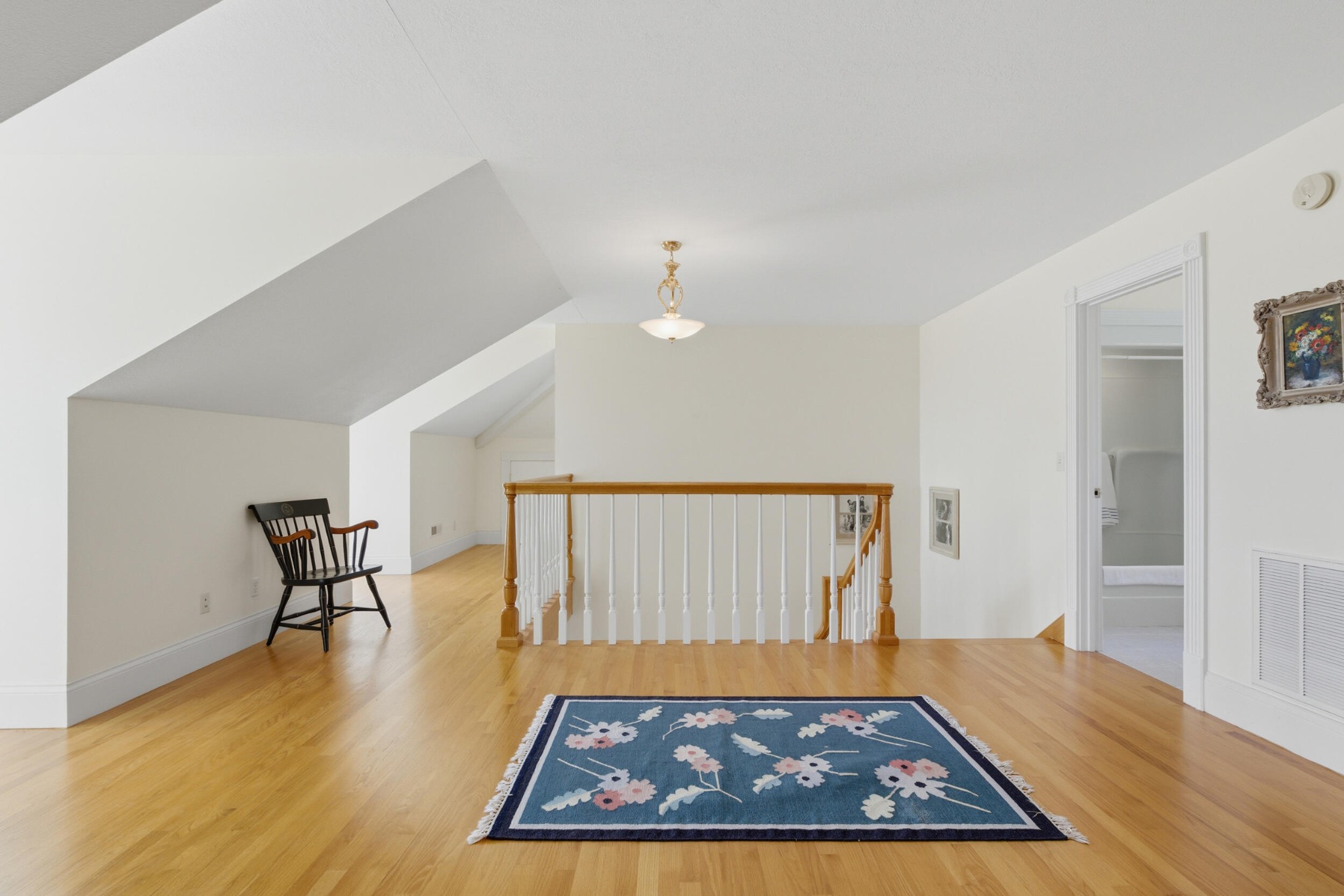 Bridgeport, Alabama, 35740, United States, 4 Bedrooms Bedrooms, ,3.5 BathroomsBathrooms,Residential,Forsale,2009579