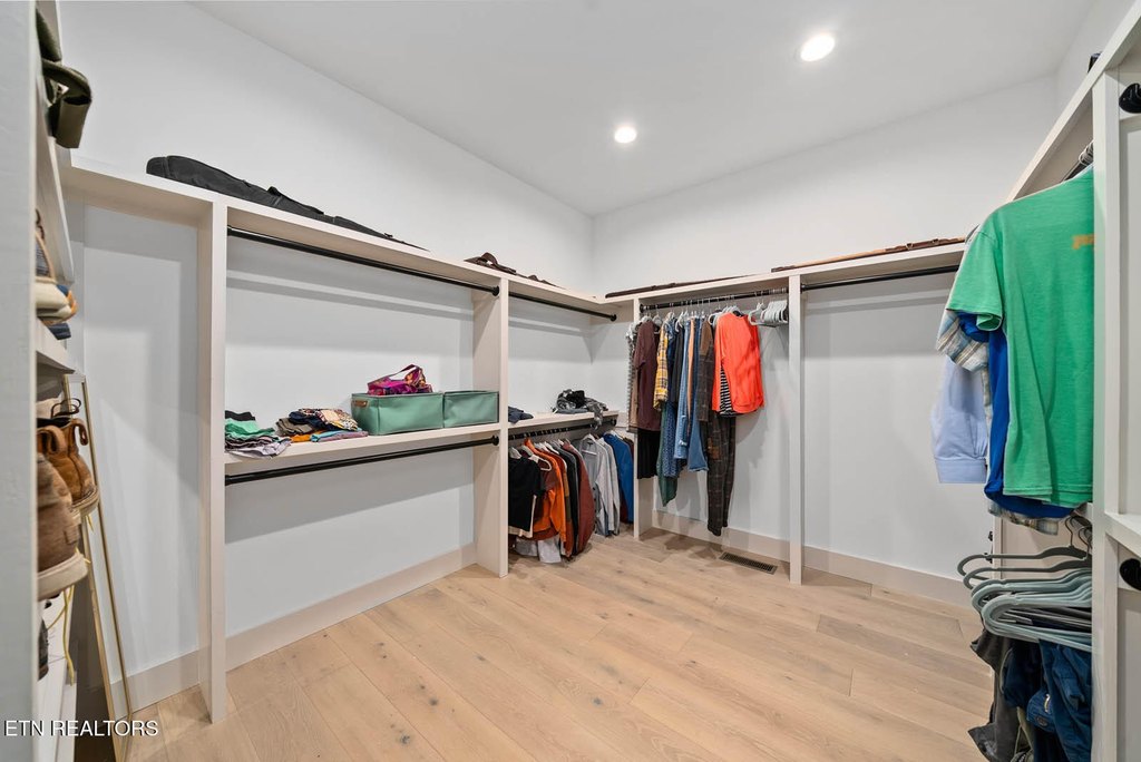 Fairfield Glade, Tennessee, 38558, United States, 3 Bedrooms Bedrooms, ,2.5 BathroomsBathrooms,Residential,Forsale,1952852