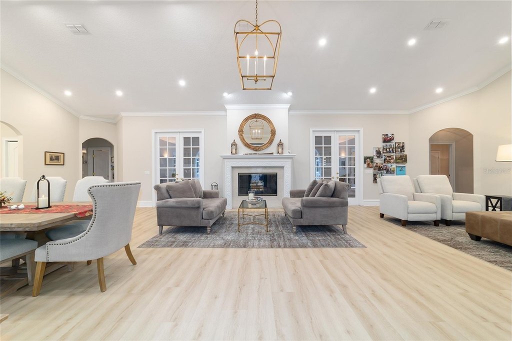 OCALA, Florida, 34480, United States, 4 Bedrooms Bedrooms, ,3 BathroomsBathrooms,Residential,Forsale,2004579