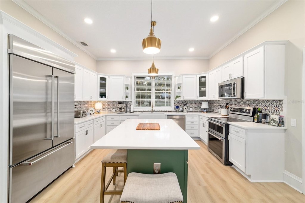 OCALA, Florida, 34480, United States, 4 Bedrooms Bedrooms, ,3 BathroomsBathrooms,Residential,Forsale,2004579