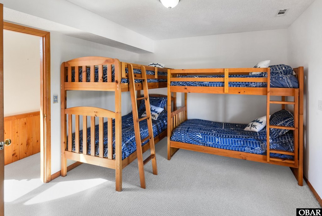 Corolla, North Carolina, 27927, United States, 5 Bedrooms Bedrooms, ,4.5 BathroomsBathrooms,Residential,Forsale,2004884