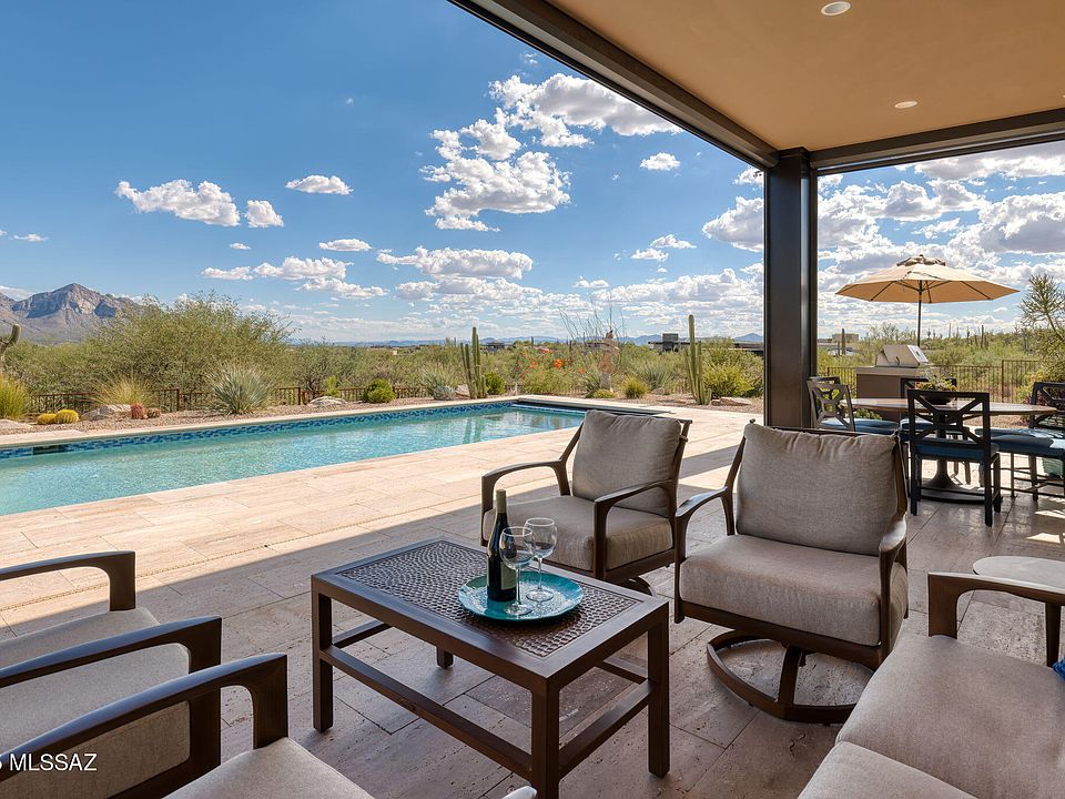 Oro Valley, Arizona, 85755, United States, 3 Bedrooms Bedrooms, ,4 BathroomsBathrooms,Residential,Forsale,1990102