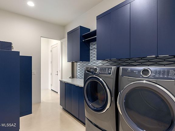 Oro Valley, Arizona, 85755, United States, 3 Bedrooms Bedrooms, ,4 BathroomsBathrooms,Residential,Forsale,1990102